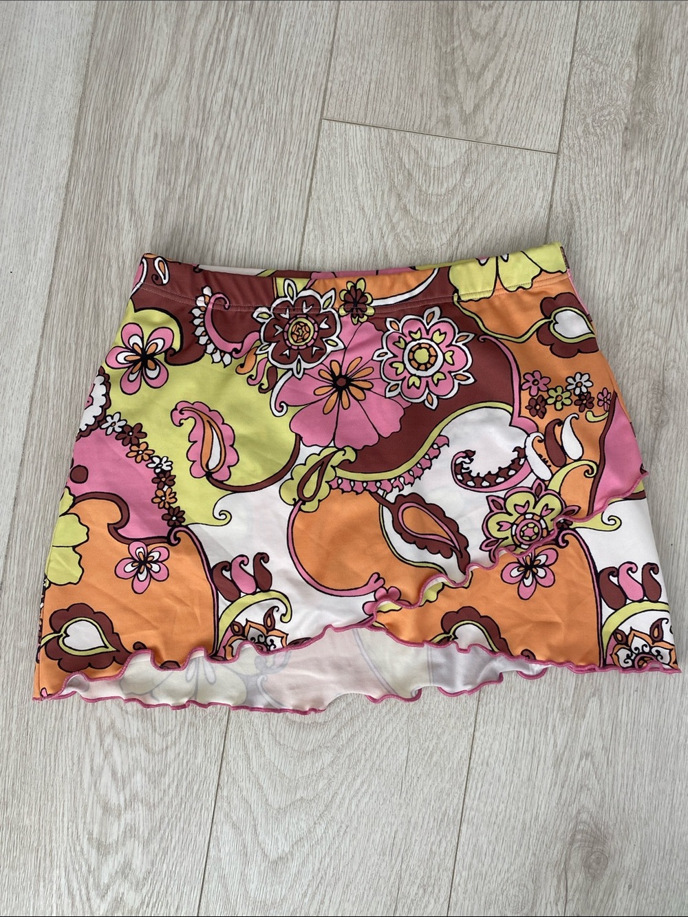 Peachy Tan tennis Vintage-Inspired Pink & Orange Floral Mini Skirt size S